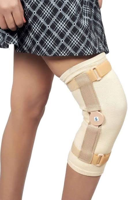 Hinged Knee Cap
